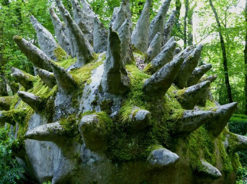 château,montaigne,Dordogne,jardins marqueyssac,fantastique,troll,amour,rabelais,littérature